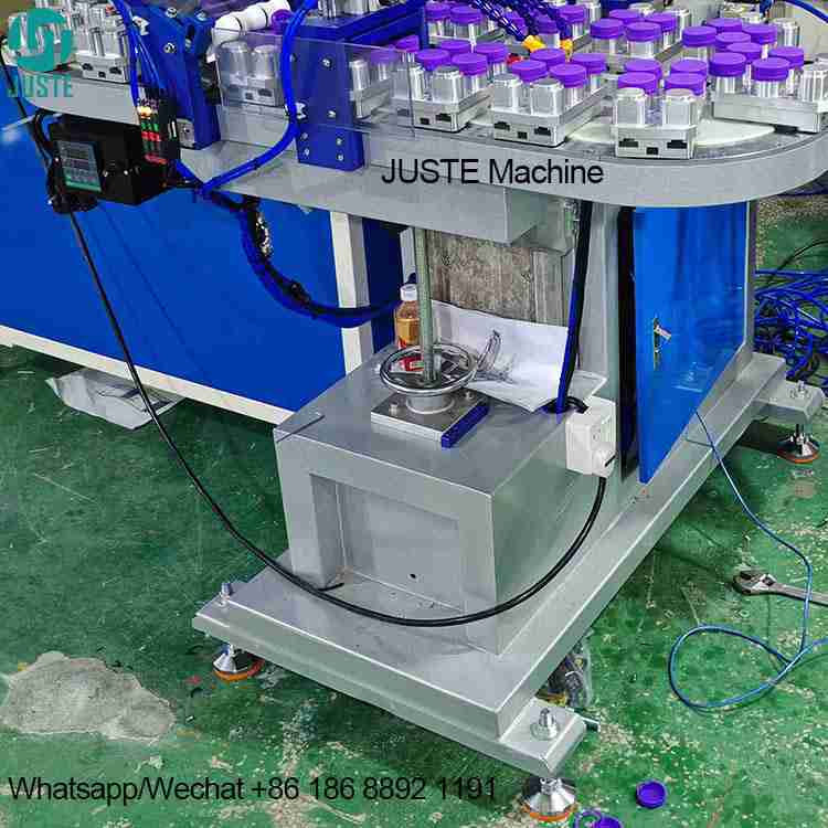 Macchina per stampa a tampone robotizzata Stampante per tamponi completamente automatica con tavolo di lavoro regolabile