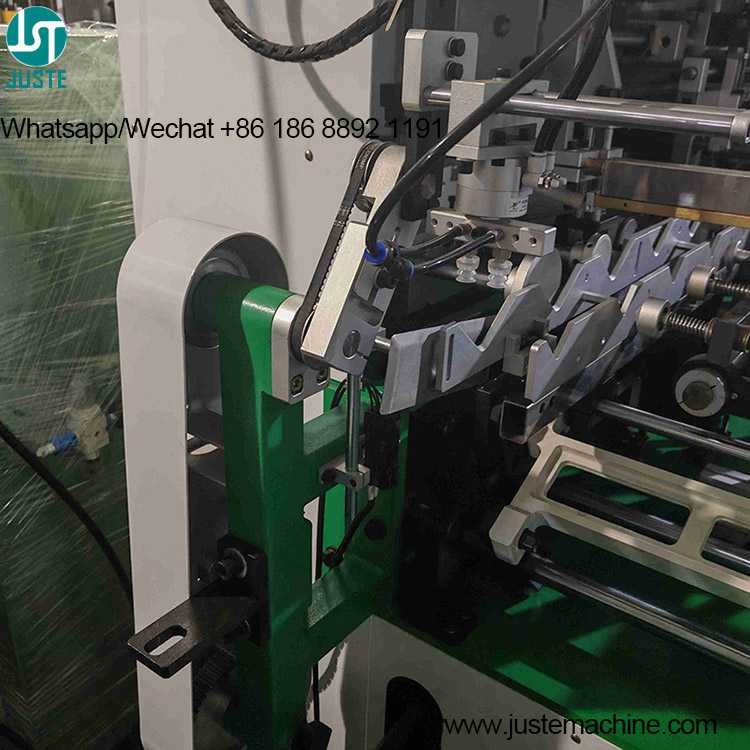 Fully Automatic screen printing bottle machine with Robot Arm