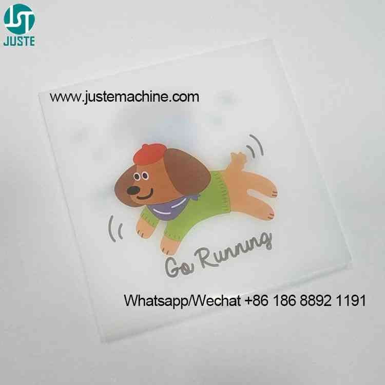 Vibrant Full-Color Print on Flat Product via Heat Transfer Vibrant Full-Color Print on Flat Product via Heat Transfer
