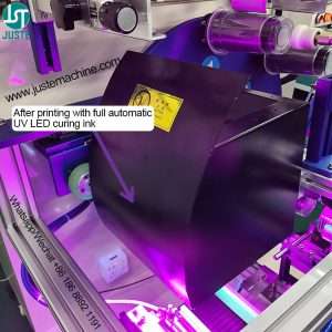 Macchina serigrafica monocromatica completamente automatica con essiccatore UV